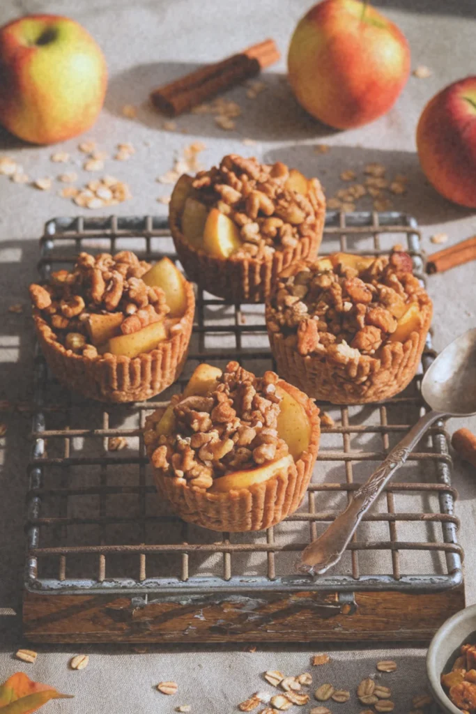 Baked Cinnamon Apple Crisp Cups